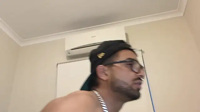 robin103666's Live XXX Chat