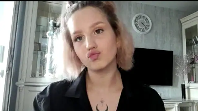 ProMilly élő XXX-chatje