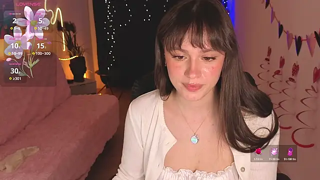 Živý XXX chat Emillias