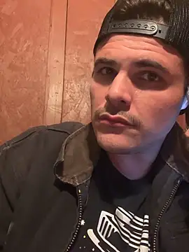 Millennialcum Webcam show