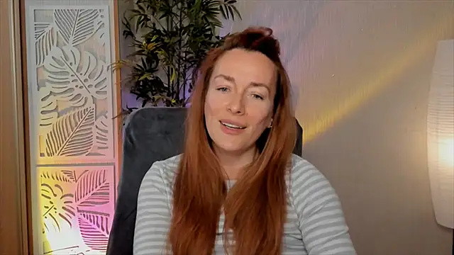 RebeccaMartinez Adlı Modelin Canlı XXX Sohbeti