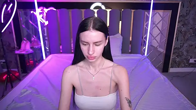 Chatroom XXX en direct de Snow_WhiteeeX