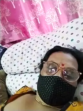 Falguni45454 Webcam-Show