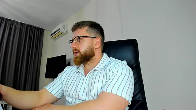 Findom_guy Webcam-Show