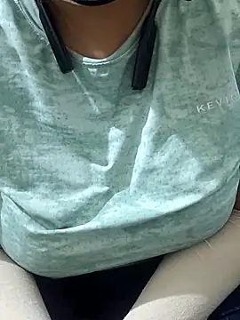 mallupriyapriya Webcamshow