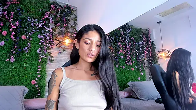 Chat +18 de AuroraBon ao vivo