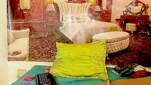 IndianAllure Live XXX-Chat