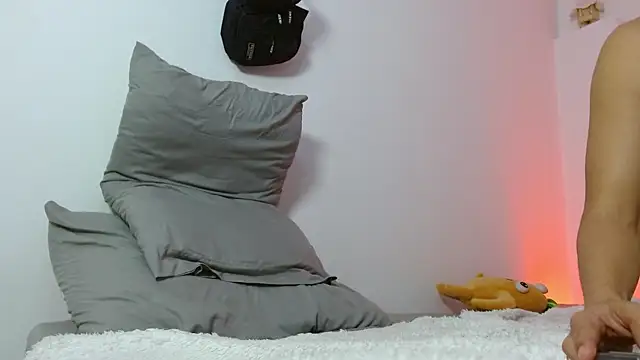 Chat XXX en directo de Twinkcock22