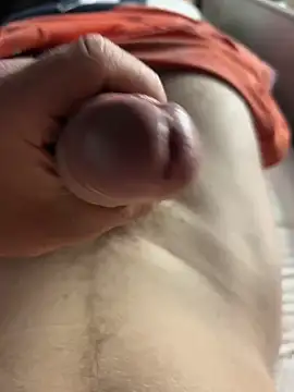 Show de enormebitedu31 na webcam