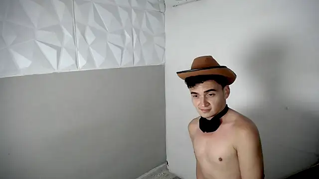 Mathias_twinkk's Live XXX Chat