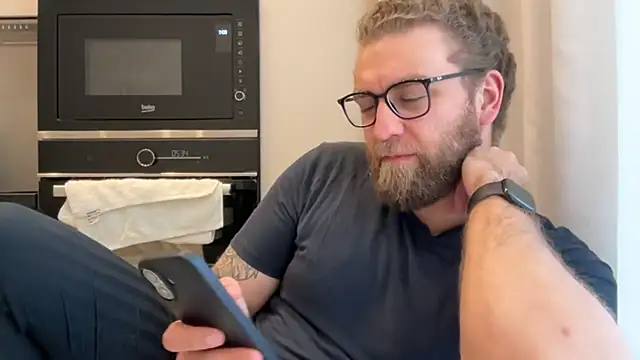 Czat XXX na żywo – Bear_bear_