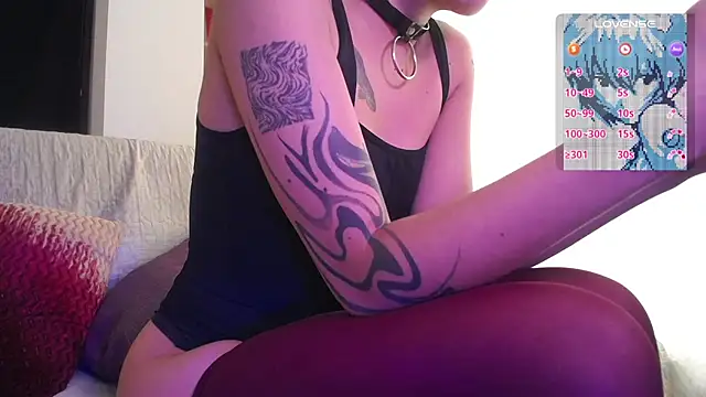 Chat XXX en directo de dark__nymph