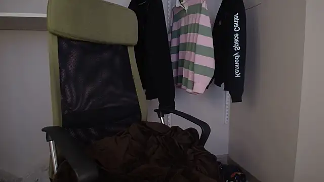 PeachTree Adlı Modelin Canlı XXX Sohbeti