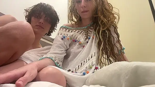 ZettaSewester – Live XXX-chat