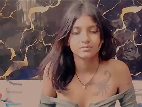 Cutie_pie2's Live XXX Chat