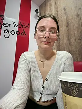 Živý XXX chat The_Snowwhitee