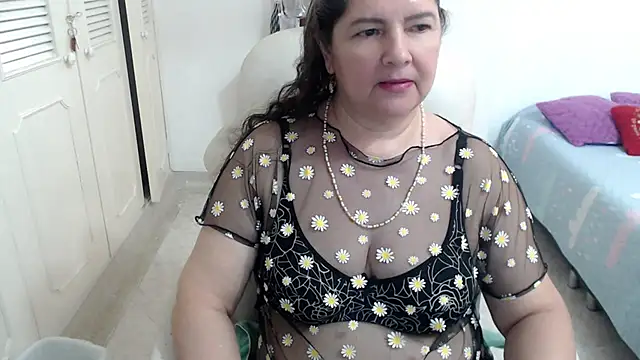 leonela_69 Adlı Modelin Canlı XXX Sohbeti