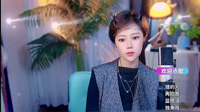 cherry-fa's Live XXX Chat