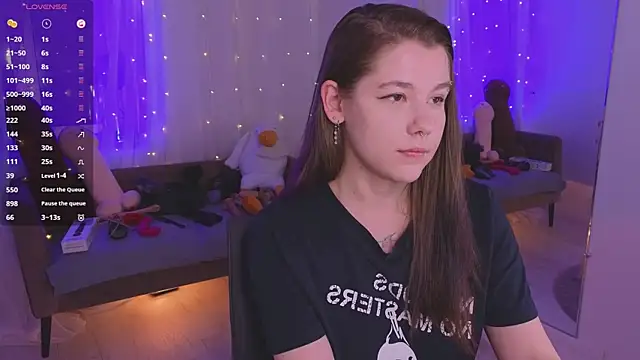 Mira_Falls – Live XXX-chat