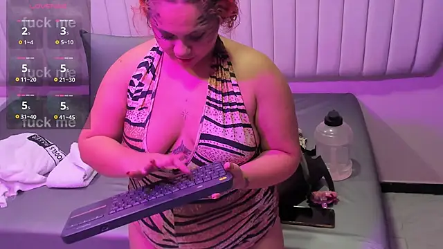 sharlotthe_bigass Chat XXX in diretta