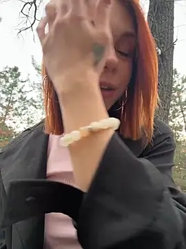 RosieSecret's Live XXX Chat