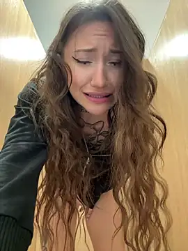 SaintSquirt Webcamshow