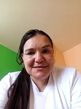 Pokazy przed kamerką – Zuleyka_69