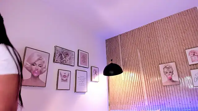 silvia_laneのライブXXXチャット