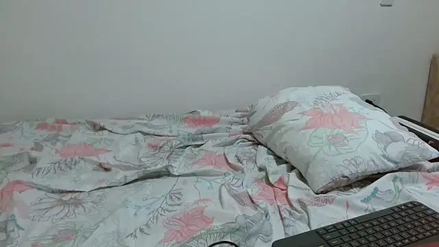 jmmy_cb's Live XXX Chat