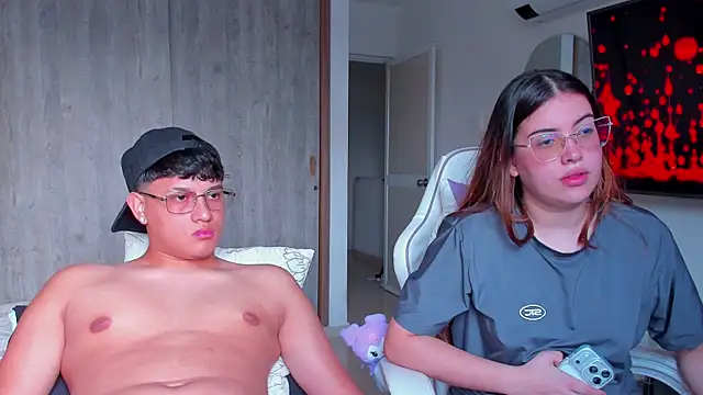 kittyandrick 라이브 XXX 채팅