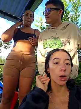 SAMY_AND_ARI: вебкам-шоу