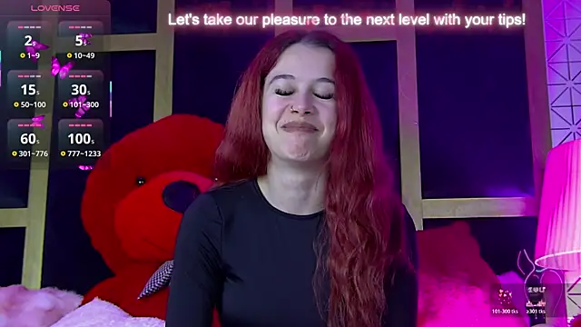 ArianaaFoxy Webcam show