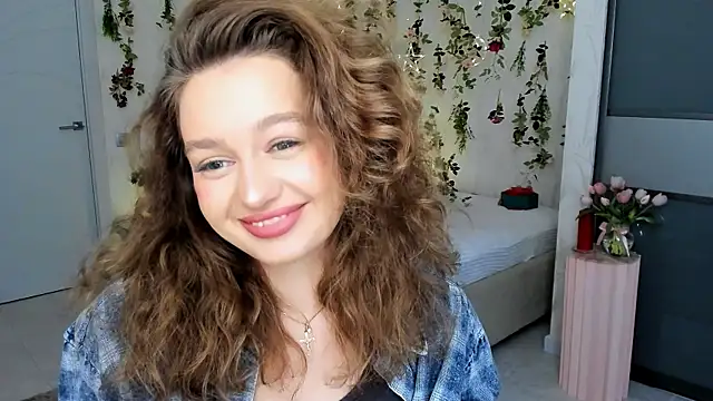 MiracleCurly Live XXX-chat