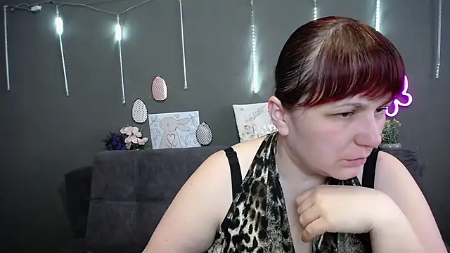 AliceInksSweetty Chat XXX in diretta