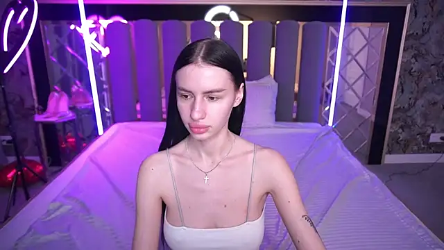 Chatroom XXX en direct de Snow_WhiteeeX