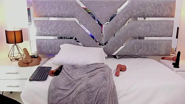 Slut_Milf_'s Live XXX Chat