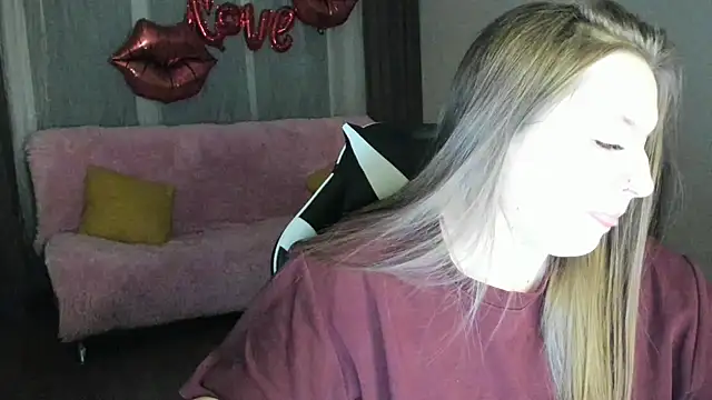 GirlPlayer: онлайн-секс-чат