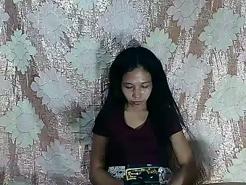 PinaySkinnyGirl Live XXX Chat