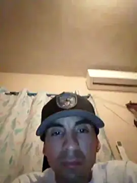 TucloroformosexxxのライブXXXチャット