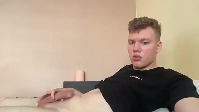 Pokazy przed kamerką – sexybooii6968