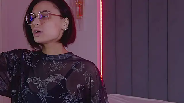 VioletAsh: онлайн-секс-чат