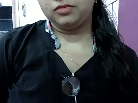 Cute_Aliyaa Live XXX Chat