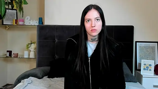 AdrianaCult Live XXX-Chat