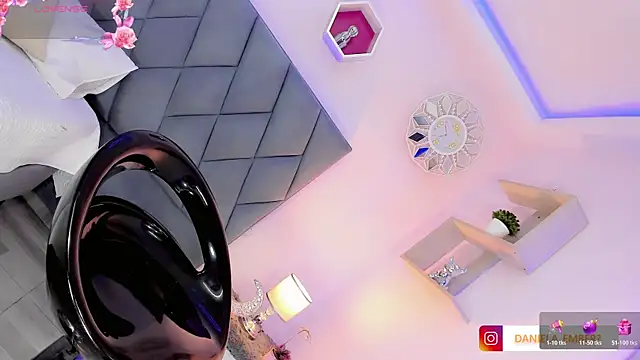 Amira_EmberのライブXXXチャット