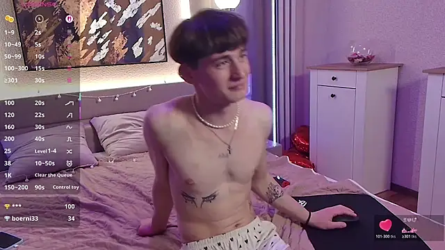 Vinsant_X Show in webcam