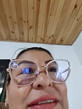 แชท XXX สดของ AlexxiaaMat