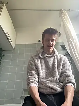 Toyjungee Chat XXX live