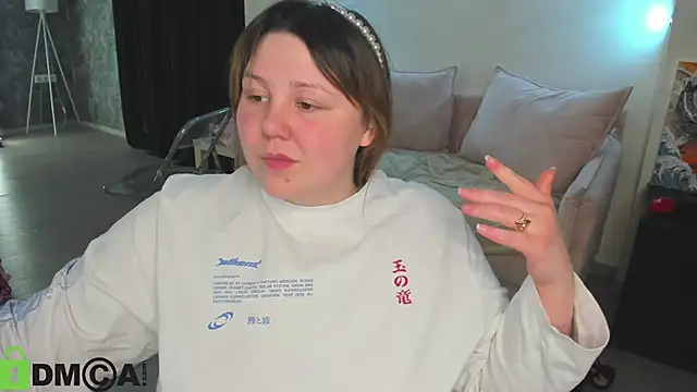 XXX chat uživo modela Ruth_Oliver