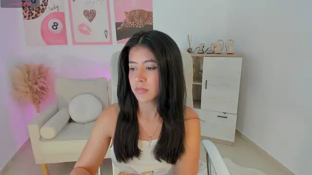 Sussan_Monroe লাইভ XXX চ্যাট