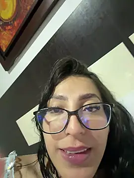 _QaraH – Live XXX-chat